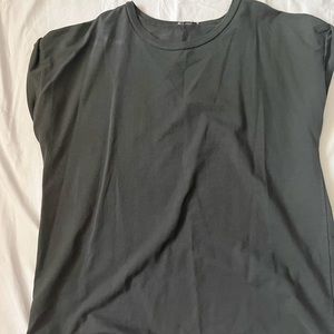 Studio Boutique light sweatshirt top